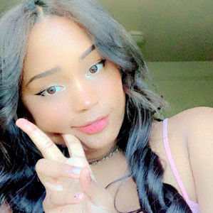 Meet your Posher, Amelia